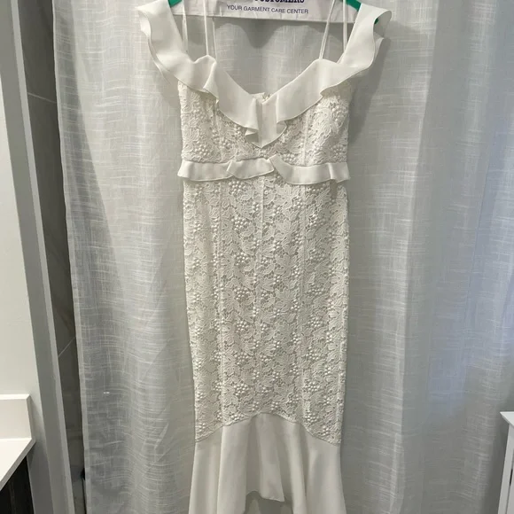 Rachel Zoe Dresses | Rachel Zoe White Lace Off The Shoulder Midi High-Low Dress | Color: White | Size: 6 | Esleiderman's Closet